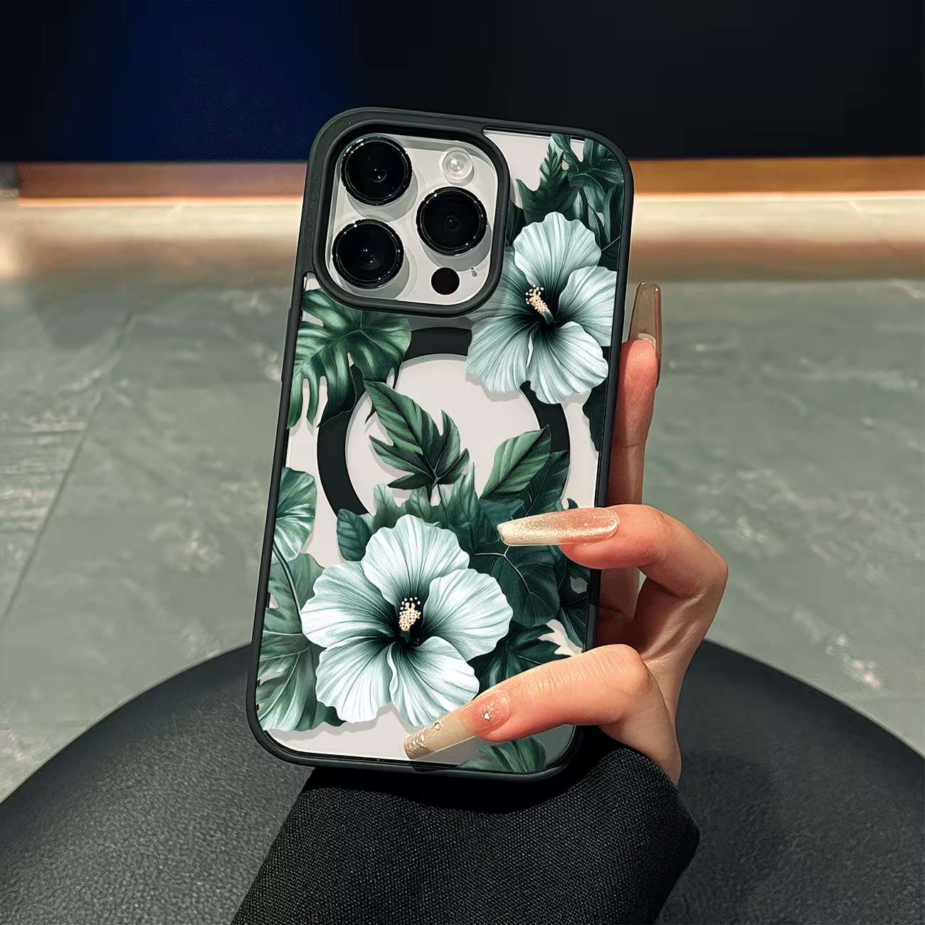Phone Cases Xs - غطاء هاتف شفاف بتصميم زهور خضراء