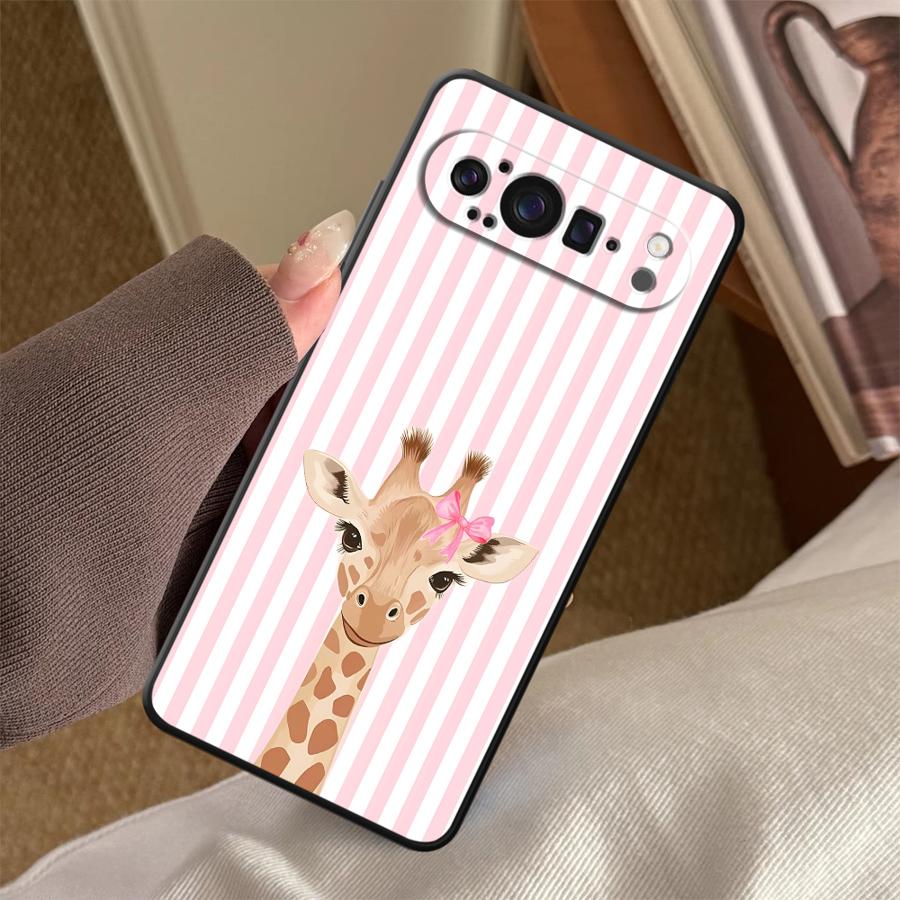 غطاء هاتف كرتوني على شكل زرافة - مراجعة Phone Cases Google Pixel 10 وسعره