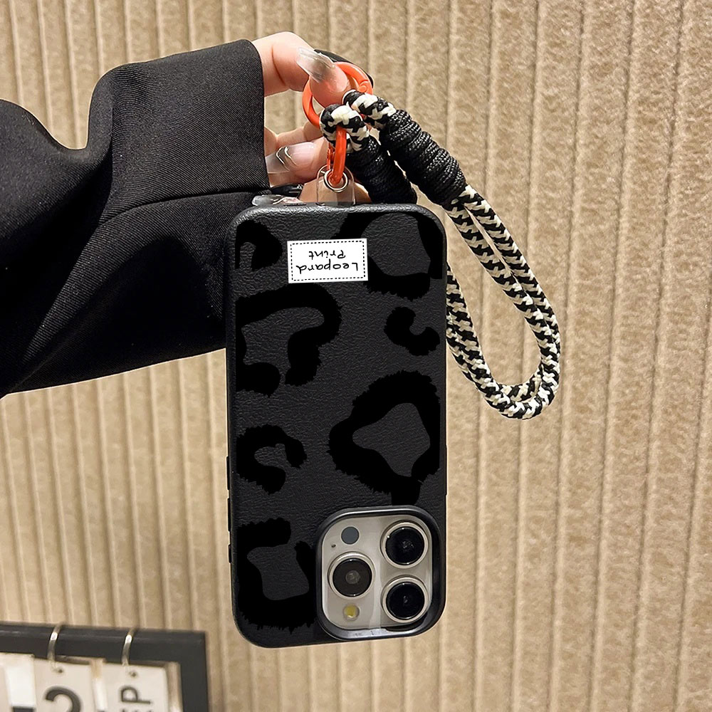 جراب هاتف بتصميم جلد الفهد مع  - مراجعة Phone Cases Motorola Edge 2025 وسعره